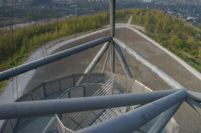 Halde Tetraeder
Schlüsselwörter: Halde Tetraeder
