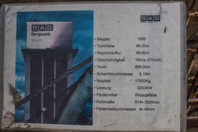 Bergwerk West im Umbau zur Landesgartenschau 2020. Turm mit RAG Logo. Bilder vom 15.04.2019
Schlüsselwörter: Bergwerk West im Umbau zur Landesgartenschau 2020. Turm mit RAG Logo. Bilder vom 15.04.2019