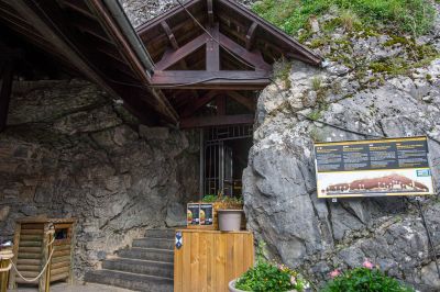 Schlüsselwörter: Grottes de Remouchamps
