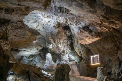 Schlüsselwörter: Grottes de Remouchamps