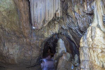 Schlüsselwörter: Grottes de Remouchamps