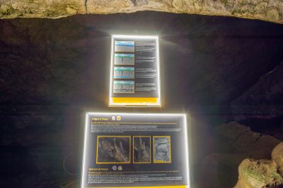 Schlüsselwörter: Grottes de Remouchamps