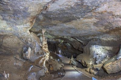 Schlüsselwörter: Grottes de Remouchamps