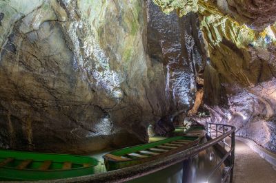 Schlüsselwörter: Grottes de Remouchamps