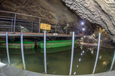 Schlüsselwörter: Grottes de Remouchamps