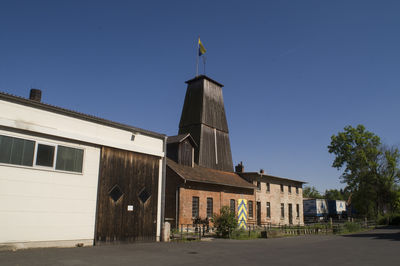 Saline Luisenhall
Bohrturm der Saline. 
Schlüsselwörter: Saline Luisenhall;GÃ¶ttingen;Grone;Pfannensaline;Salz